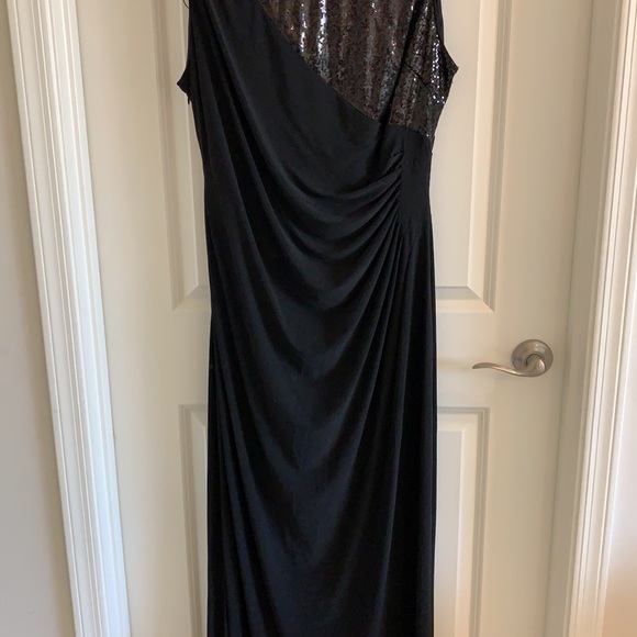 R&M Richards Formal Dress - Picture 4 of 8